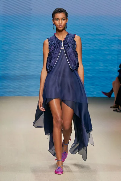 Look 40
